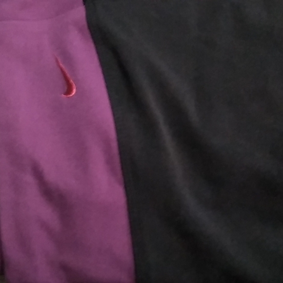 Nike pants - Picture 2 of 3